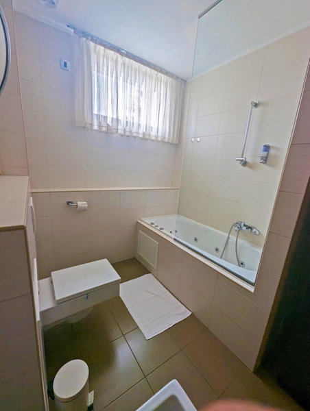 Nitro Rooms, Ljubljana, Slovenia