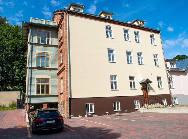 Lossi 32 Penthouse, Tartu, Estonia
