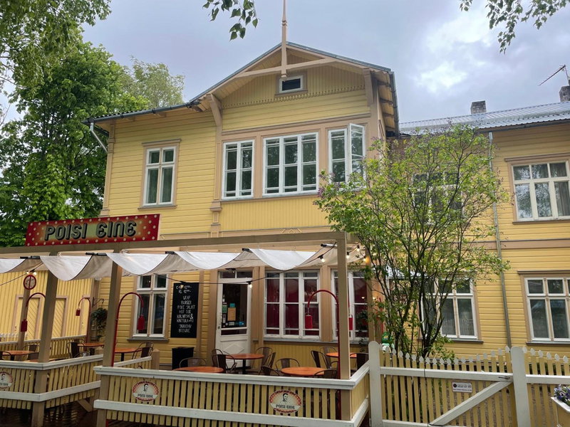 Spacious Supeluse Apartment, Pärnu, Эстония
