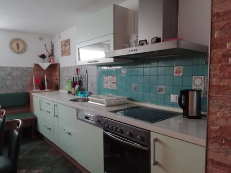 Mama's House 7min from Airport, Cerklje na Gorenjskem, Slovenia