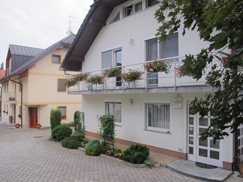 Apartment Sobe Ravbar, Novo Mesto, Словения