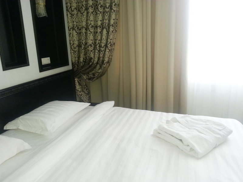 Royal Petrol Hotel, Taldykorgan, Казахстан