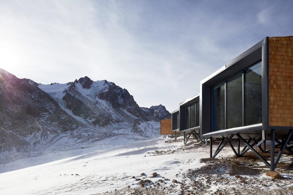 Hotel · Tenir Eco Hotel, Almaty