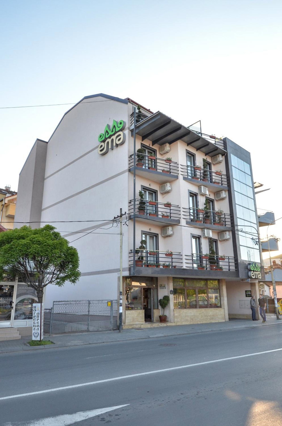 Hotel · Garni Hotel Ema, Kragujevac
