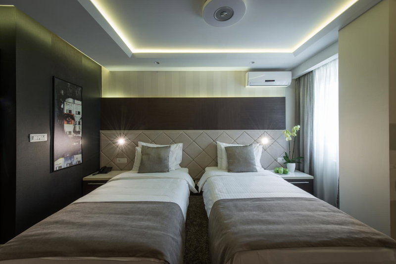 Garni Hotel Aveny, Cacak, Сербия