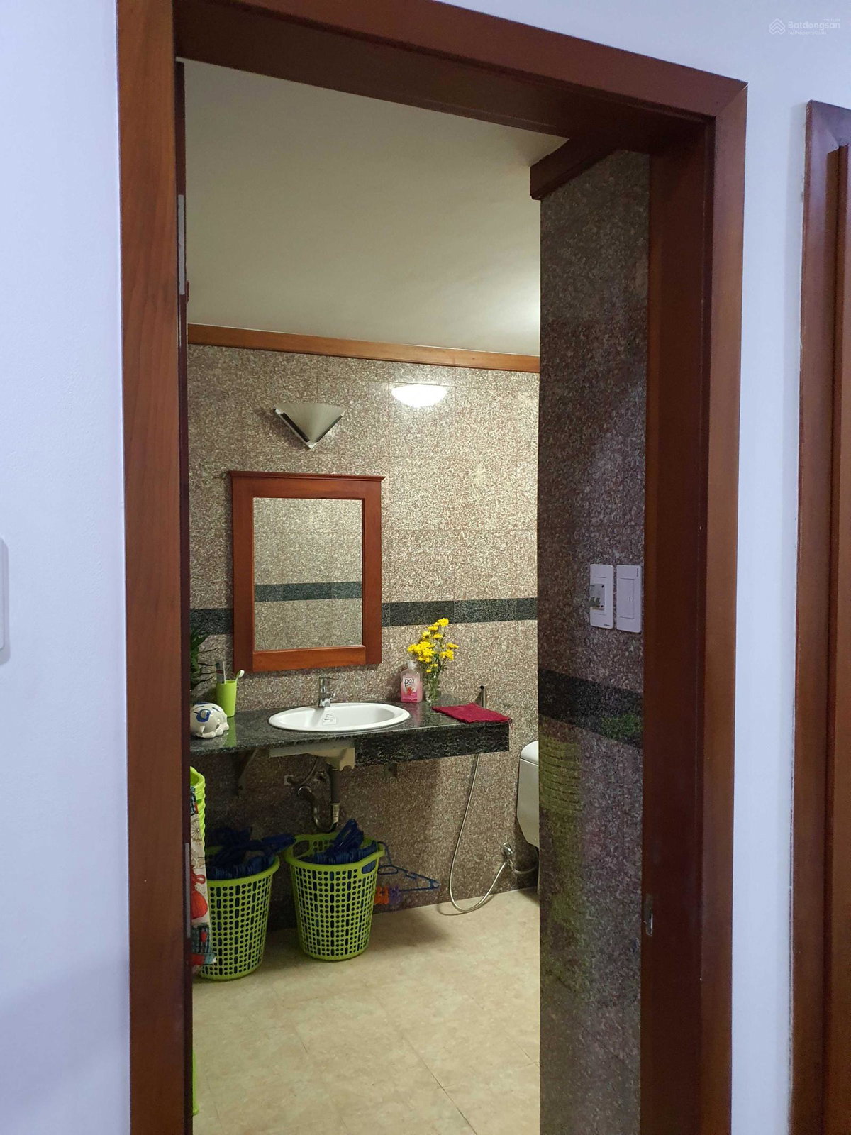 Chanh Hung Apartment - Giai Viet, Vietnam
