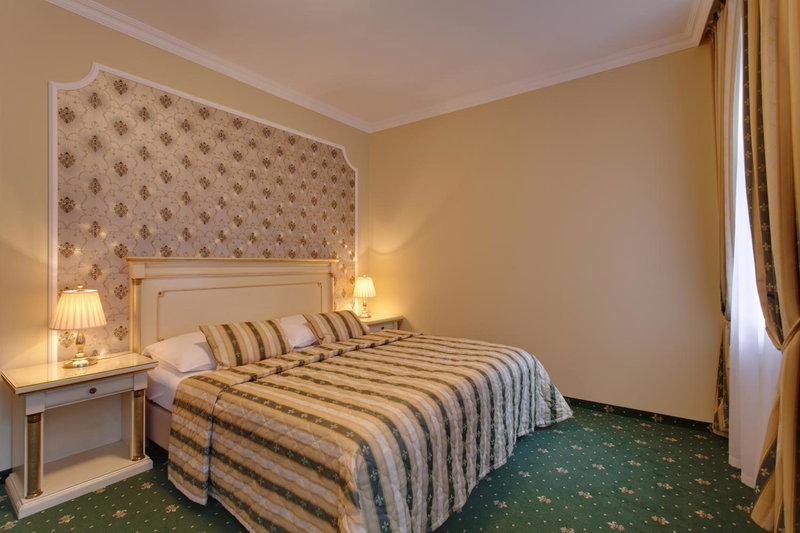 Hotel Saint Petersburg, Karlovy Vary, Czechia