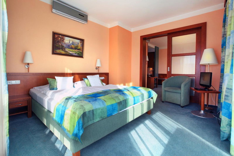 Wellness Hotel Happy Star, Znojmo, Czechia