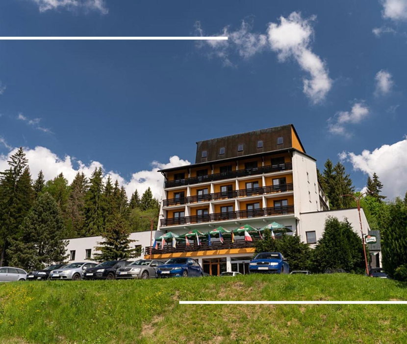 Hotel Kamzík ***, Bruntal, Czechia