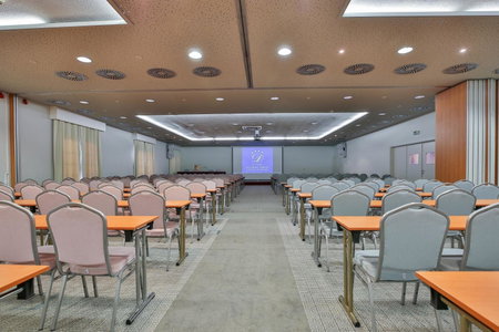 LH Hotel Dvořák Tábor Congress & Wellness, Tabor, Czechia