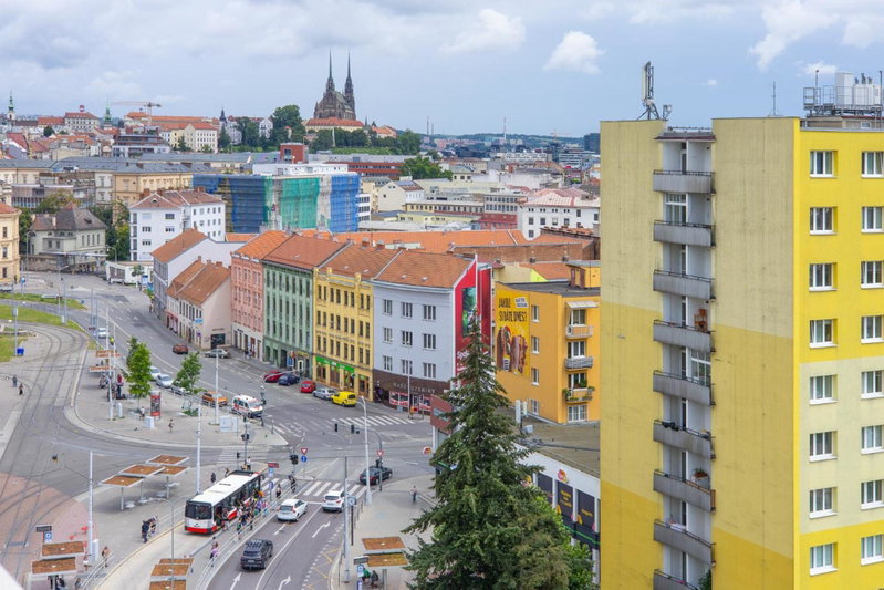 Rooftop Flower Power Apartment, Brno, Czechia