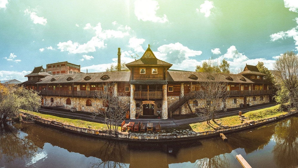 Hotel · Resort Svět, Kralupy Nad Vltavou
