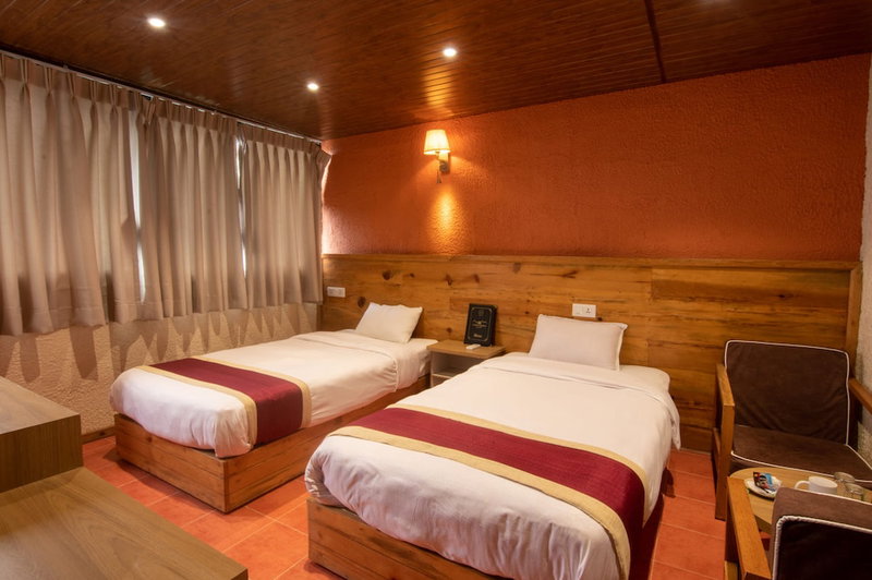 Everest Manla Resort, Mahamanjushree Nagarkot, Nepal
