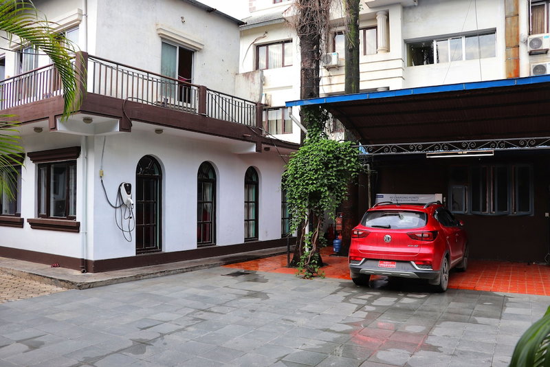 Landmark Narayani, Bharatpur, Nepal