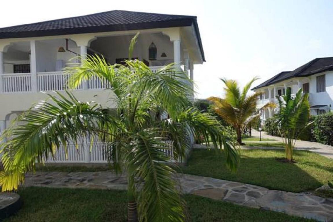 Hotel · Morning Star Diani, Diani Beach