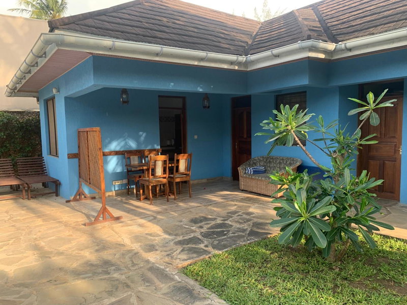 Lions Home, Diani Beach, Kenya