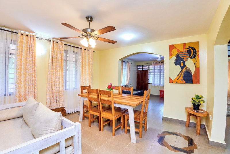 Diani Beach Gold Apartments, Diani Beach, Kenya