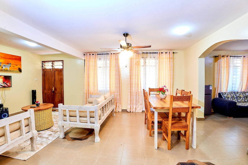Diani Beach Gold Apartments, Diani Beach, Kenya