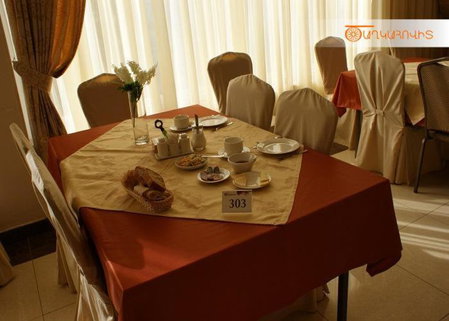 Tsaghkahovit Hotel, Tsaghkadzor, Armenia