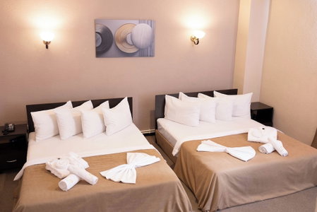 Richmind Hotel, Ecmiadzin, Armenia