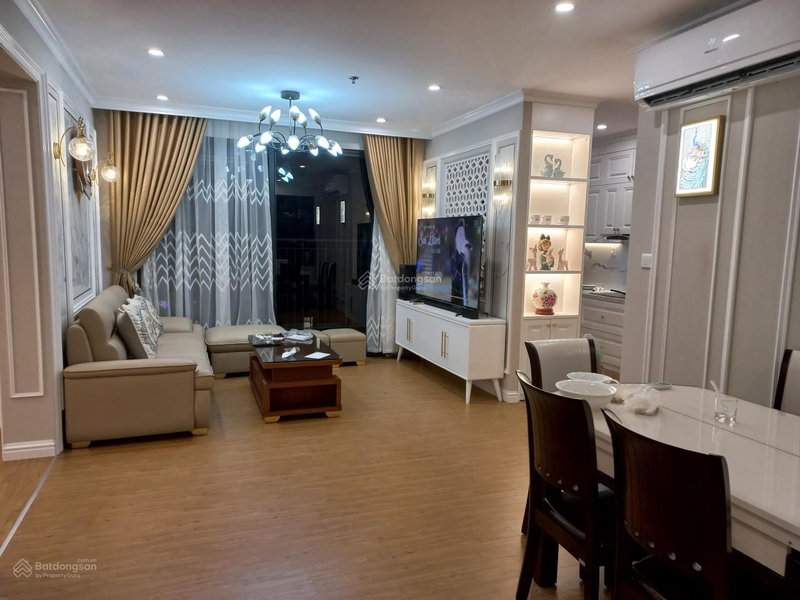 Apartment for rent in Hanoi, Vietnam · Vinhomes Ocean Park Gia Lam Project · 1 room, 1 bath