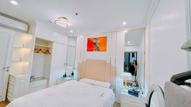 Apartment for rent in Hanoi, Vietnam · Vinhomes Ocean Park Gia Lam Project · 1 room, 1 bath