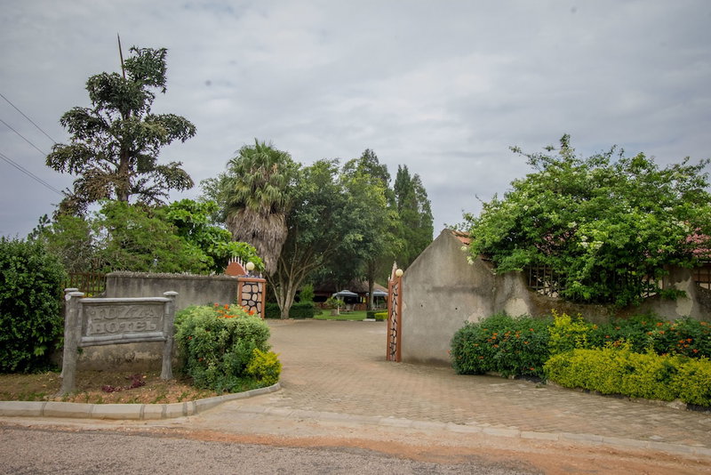 Tuzza Hotel, Bushenyi, Uganda