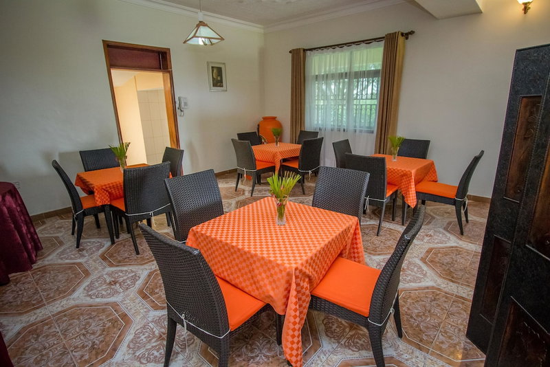 Tuzza Hotel, Bushenyi, Uganda