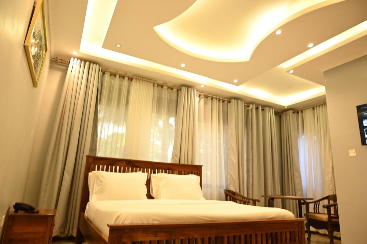 Отель · Neon Hotel Ntinda, Kampala