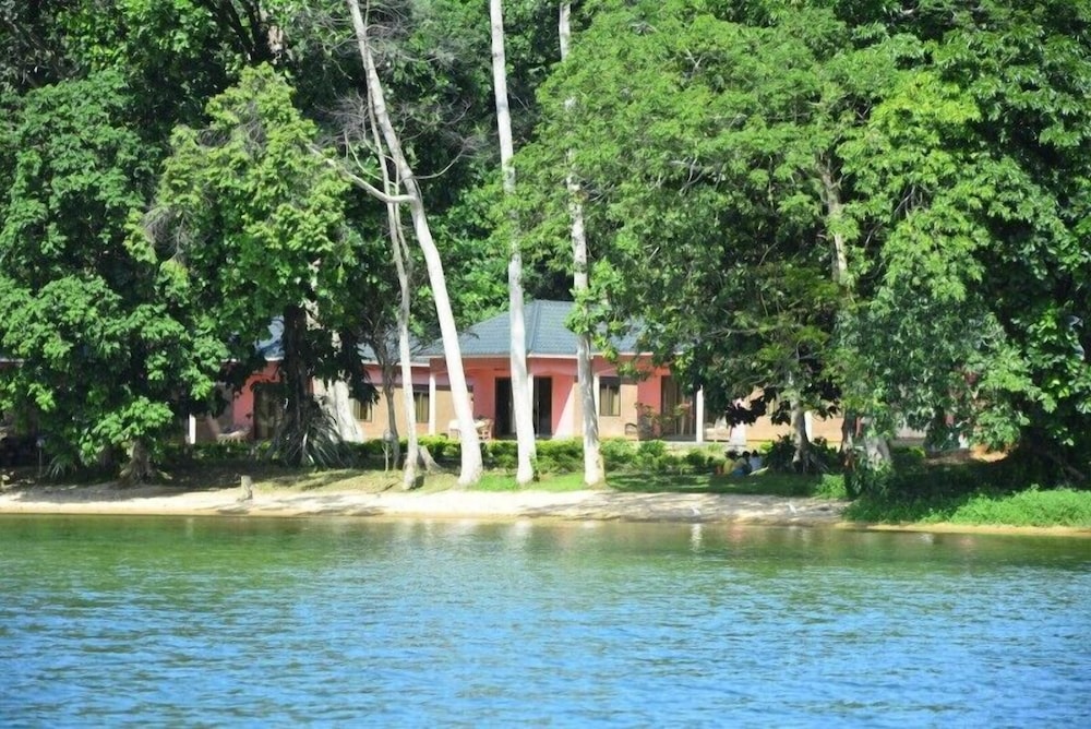 Mirembe Resort Beach Hotel, Uganda