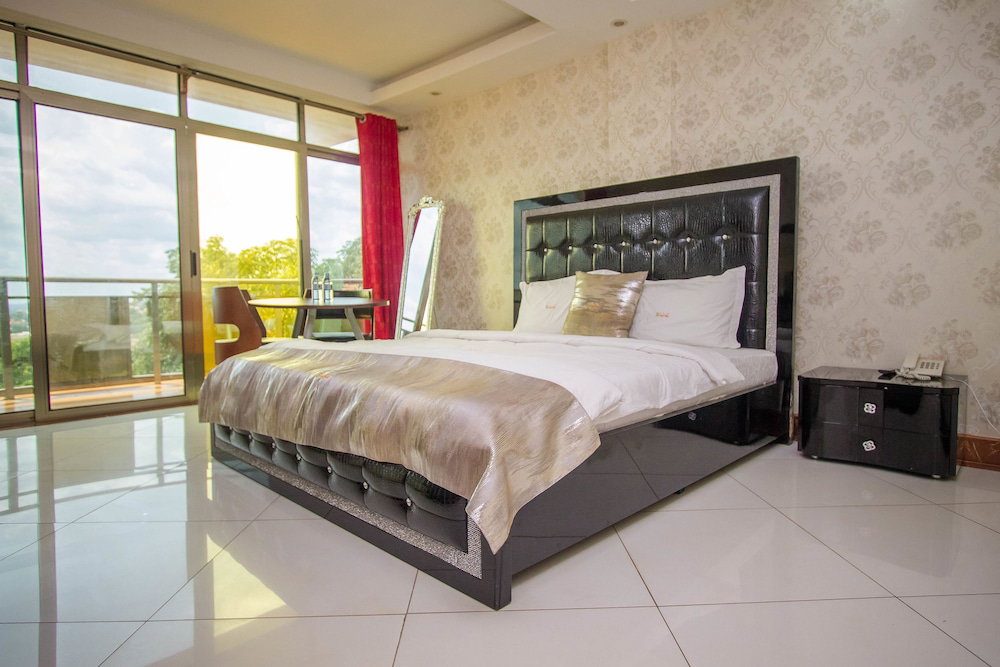 Sal's Boutique Hotel, Уганда