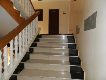 Hotel Jfrigh, Kampala, Уганда