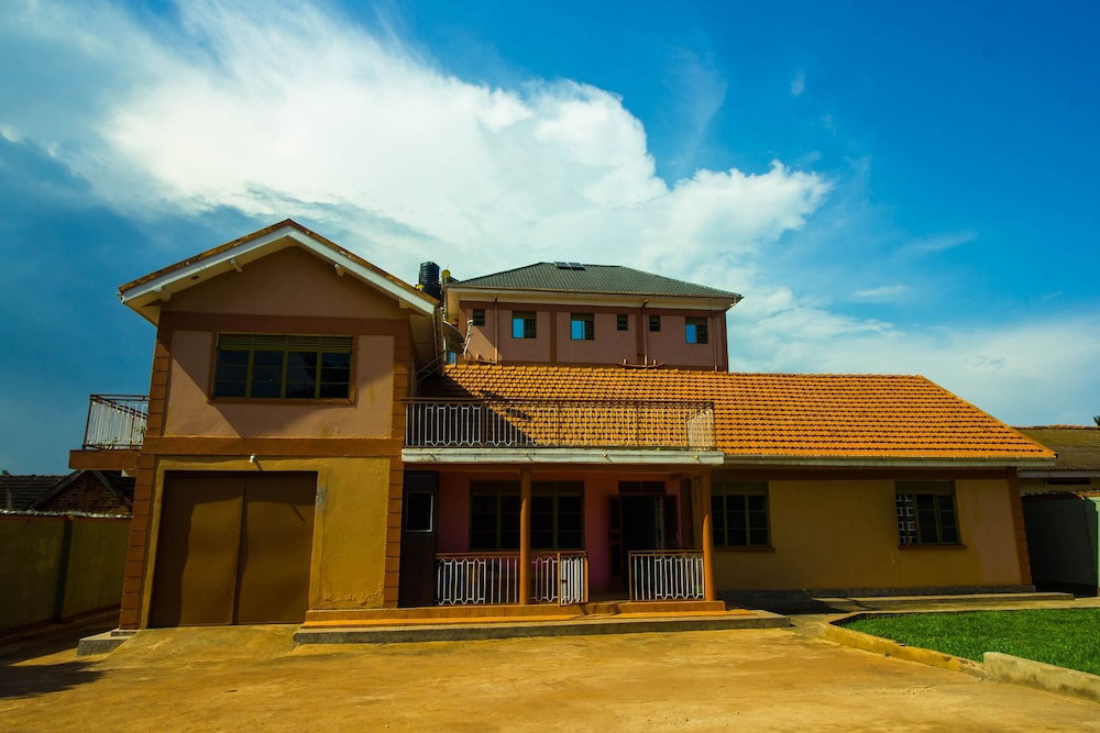 Kajosh Hotel, Uganda