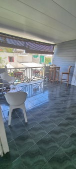 Chez Liliane, Saint-Denis, Treffen