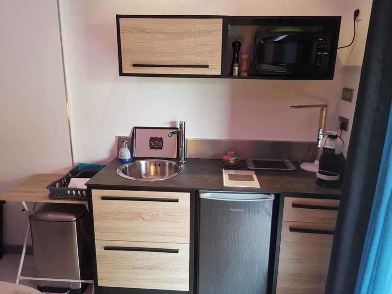 Hostal 170 Room 16 Service Appartement, Le Tampon, Reunion