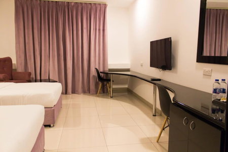 Parkside Plaza Muscat, Muscat, Oman