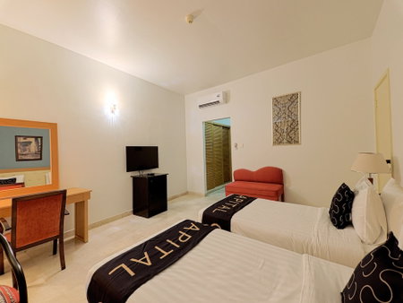 CAPITAL O133 Al Sawadi Beach Resort & Spa, Barka, Оман