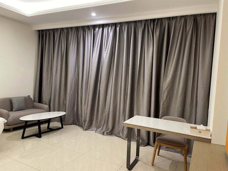 Season Inn Hotel, Seeb, Oman