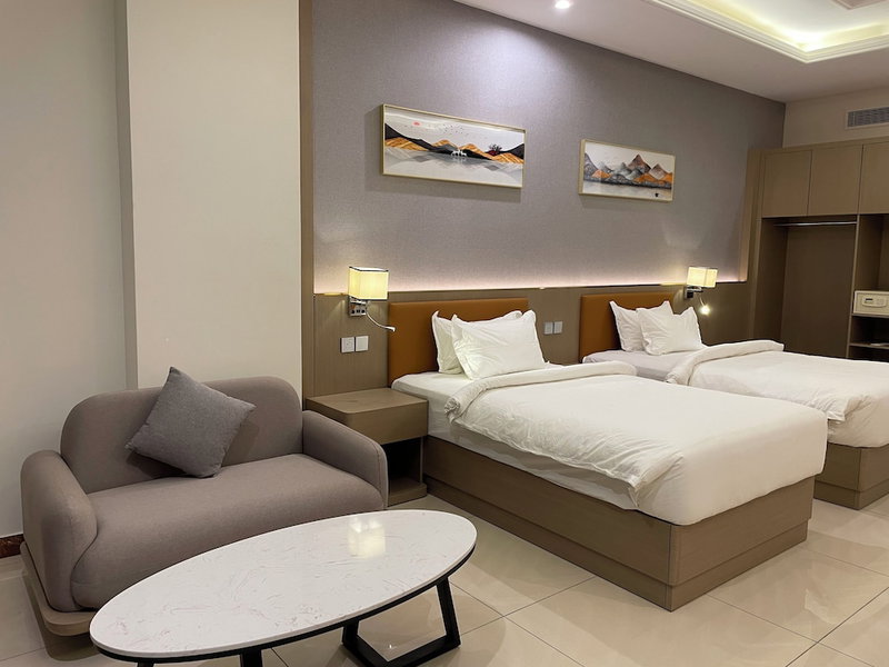 Season Inn Hotel, Seeb, Oman