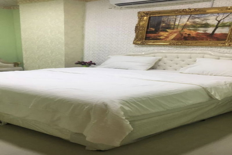 Capital O 141 Golden Rays Hotel, Bidiya, Oman