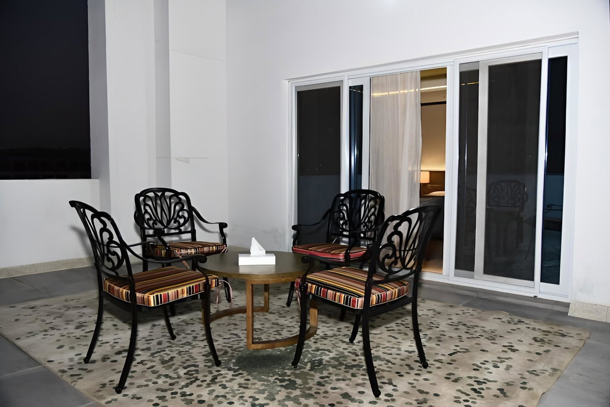 The Airport Hotel, Oman