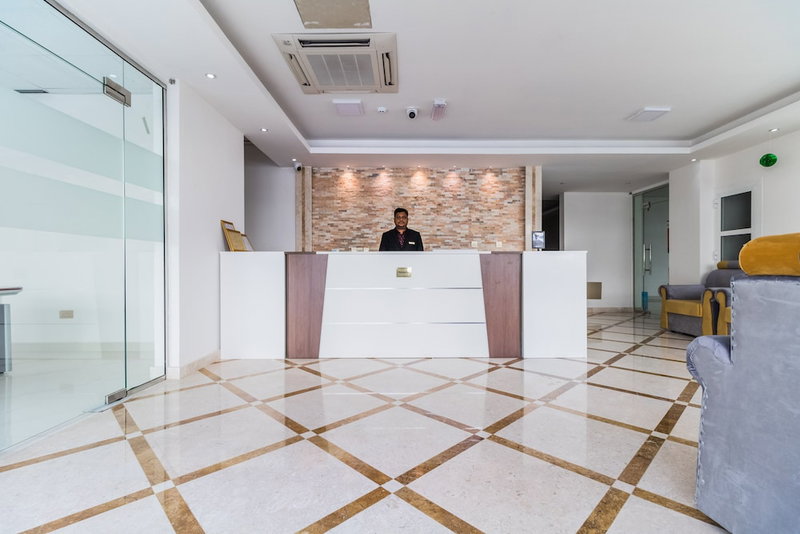 Super OYO 106 Muscat Grand Hotel Apartment, Seeb, Oman