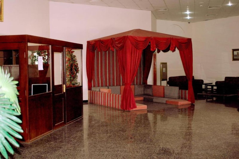 OYO 142 Al Sharqiya Sands Hotel, Al Kamil, Oman