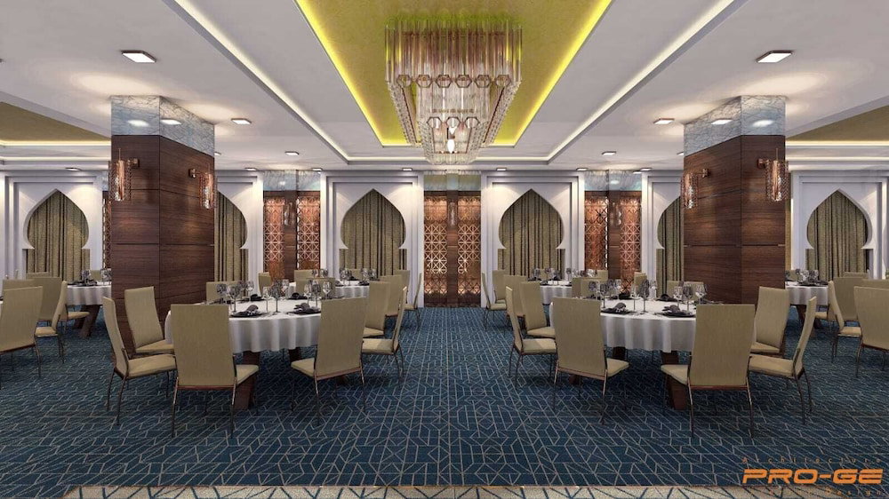 Royal Vista Hotel, Omán