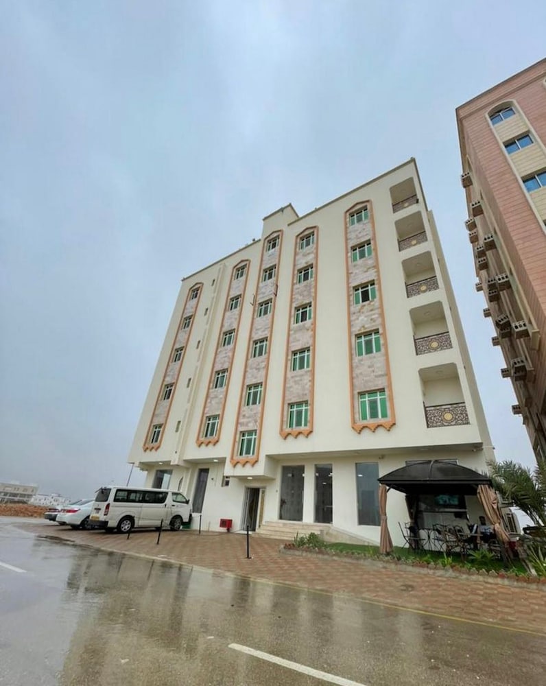 Al Mazar Hotel Apartments, Оман