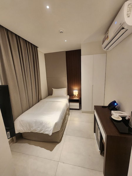 Al Raha Hotel, Muscat, Oman