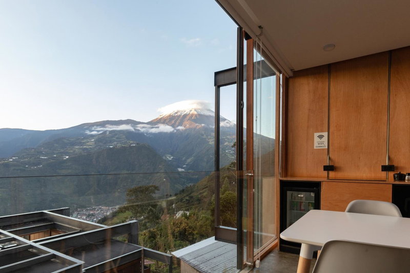 Deluxe volcán Primeras suites colgantes del mundo, Baños, Ecuador
