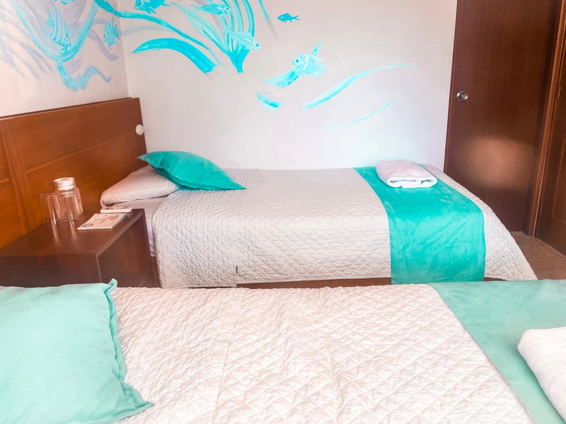 Hotel Coral Blanco with high speed internet Starlink and Galapagos Tour Operator, Puerto Villamil, Ecuador
