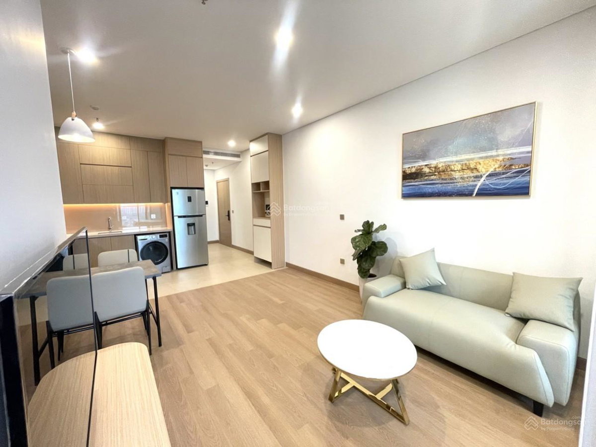 Lancaster Luminaire Project, Вьетнам