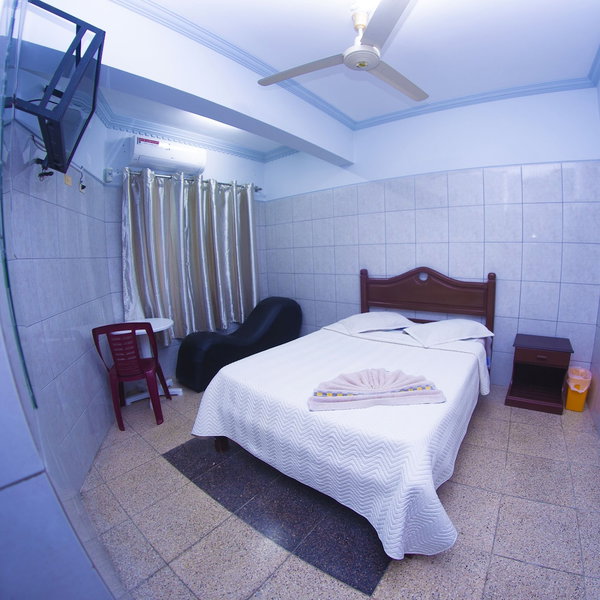 residencial francia - Hostel, Santa Cruz, Bolivia